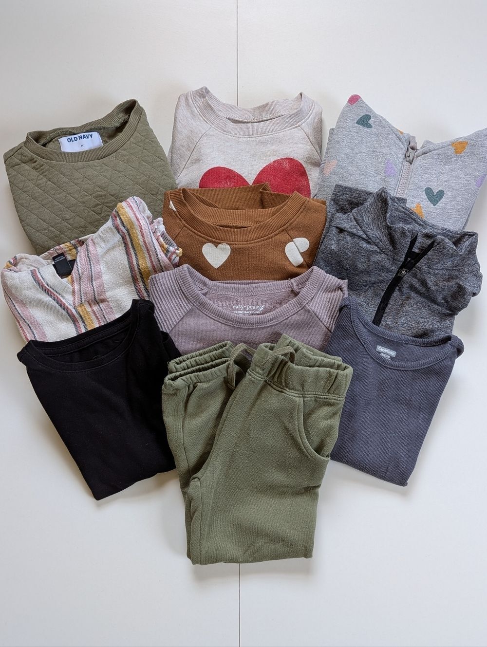 Old Navy and Mixed Lot of 10 Girls Sweatshirts And Shirts 4T